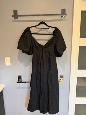 Abercrombie & Fitch Black Puff-Sleeve Midi Dress